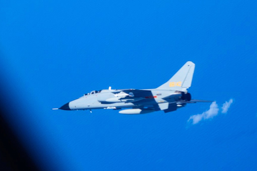 Taiwan says that a Chinese JH-7 fighter-bomber, as pictured, was among two warplanes that carried out an “irrational” manoeuvre and undermining safety. Photo: Japan Ministry of Defence via AP