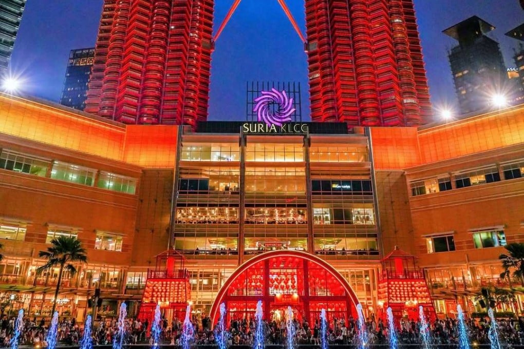 Malaysians have decried Suria KLCC for refusing to allow in visitors with the Palestinian flag. Photo: Instagram/suriaklccmall