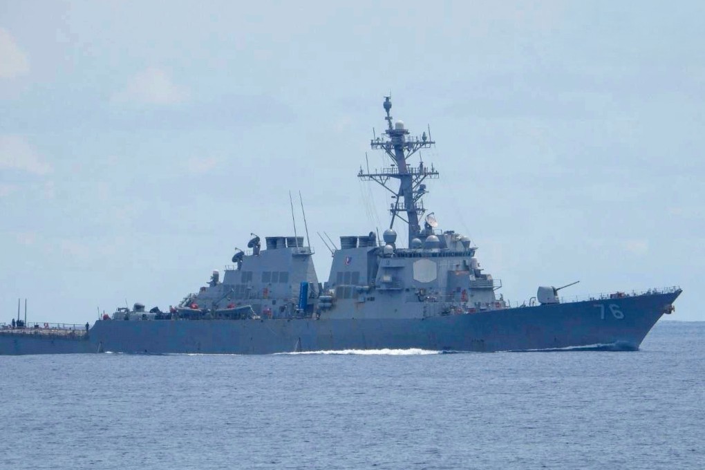 USS Higgins charted a course through the Taiwan Strait with a British destroyer this week. Photo: Philippine Coast Guard via AP