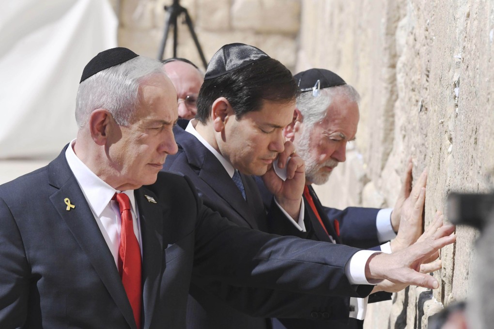 US Secretary of State Marco Rubio (centre) and Israeli Prime Minister Benjamin Netanyahu at the Western Wall in the Old City of Jerusalem on Sunday. On Monday, Rubio visited the contentious City of David archeological park. Photo: Kyodo