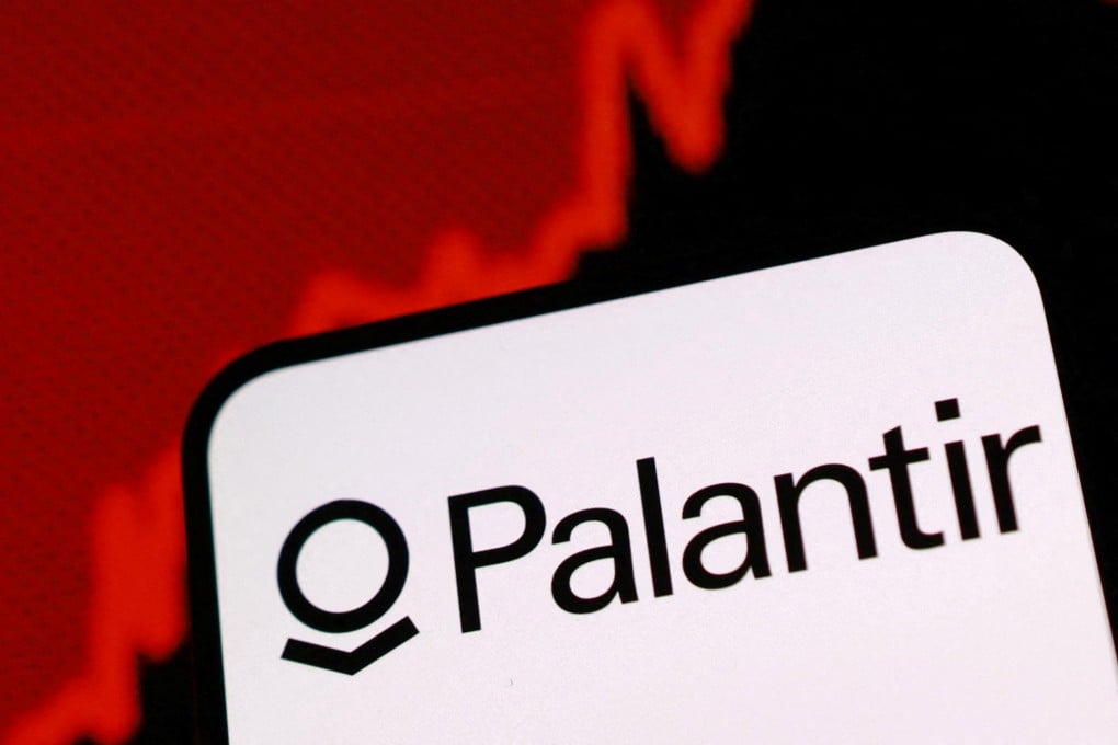 FILE PHOTO: The Palantir logo and a rising stock graph are seen in this illustration taken August 3, 2025. REUTERS/Dado Ruvic/Illustration/File Photo