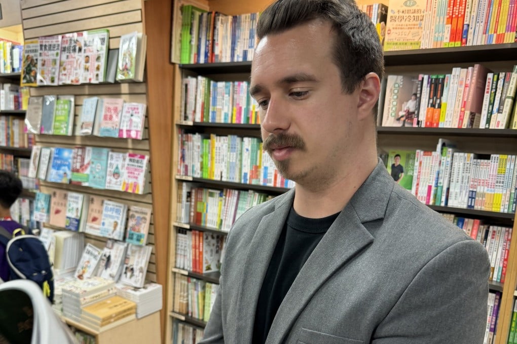Steven Harrison Stratman in a bookstore in Hong Kong.
His viral Hong Kong library videos on Instagram have captured the attention of many people in and out of Hong Kong. Photo: Li Anqi