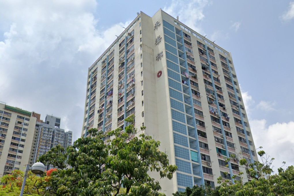 The girl was found unconscious outside Hong Wo House at Wo Che Estate in Sha Tin.  Photo: Google