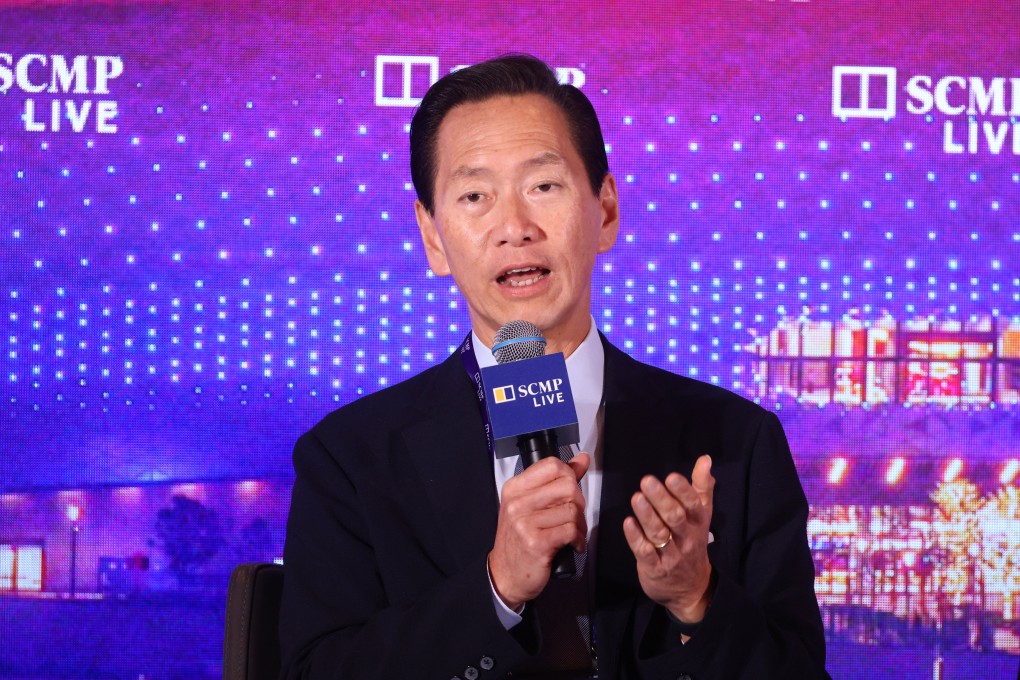 Bernard Chan will take over from Henry Tang as board chairman of the West Kowloon Cultural District Authority on October 1. Photo: Dickson Lee