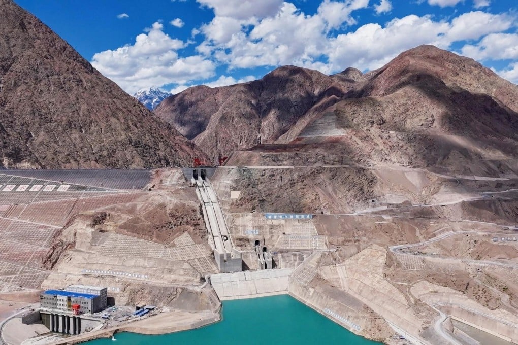 The Dashixia mega dam in Xinjiang is 247 metres high – about the same as an 80-storey building. Photo: CCTV