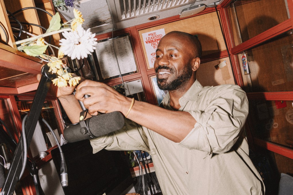 James Acey in the 
Eaton HK radio booth. Photo: Jocelyn Tam