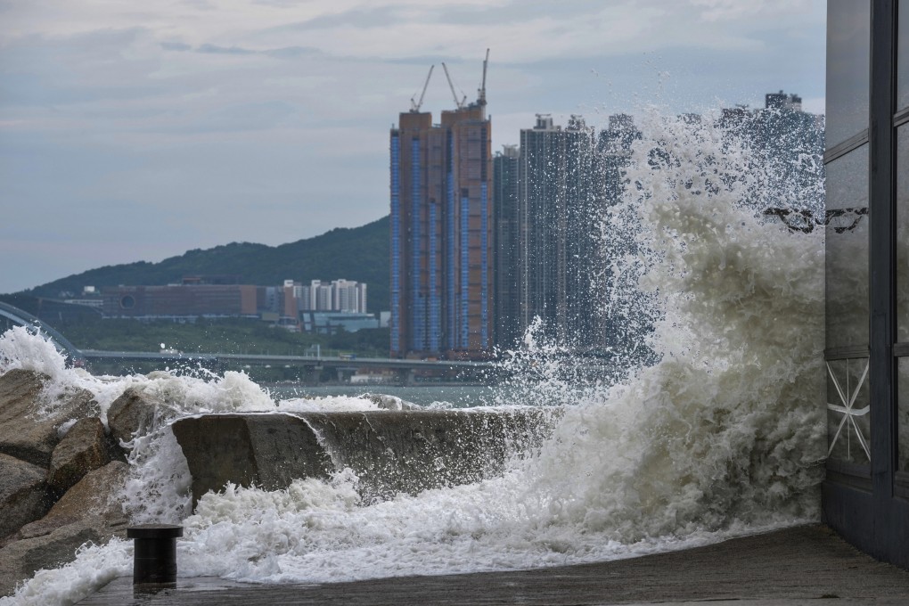 Powerful storms such as Super Typhoon Ragasa can cause buildings to sway. Photo: Karma Lo