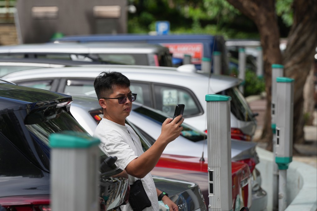 Motorists will pay HK$4 per 15 minutes for a metered parking slot. Photo: Sam Tsang