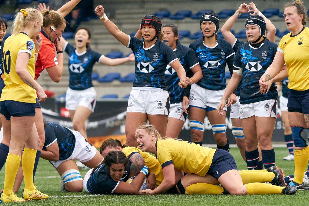 Roshini Turner scrambles over the line in a 2023 clash with Sweden. Photo: HKRU
