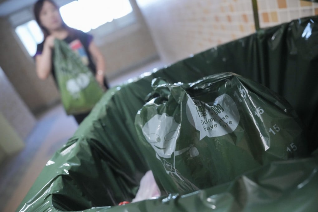 Hong Kong’s environment minister has defended the spending of HK$90 million (US$11.6 million) on promoting a now-suspended pay-as-you-throw scheme. Photo: May Tse