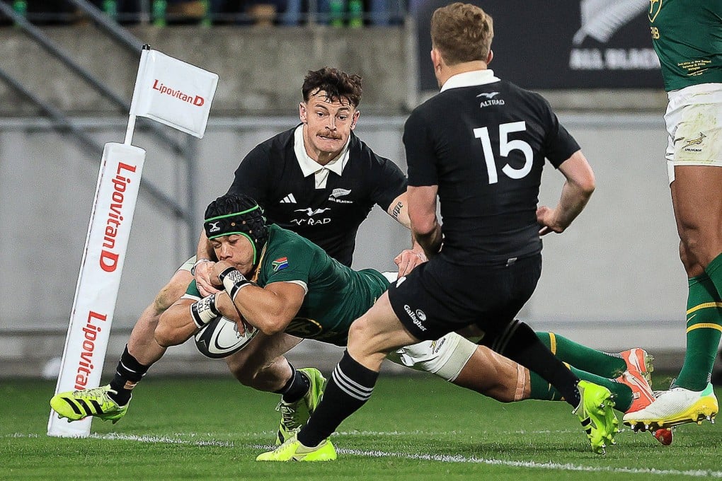 South Africa (in green) and New Zealand are among eight countries urging their men’s and women’s players to think carefully before accepting offers from R360. Photo: AFP