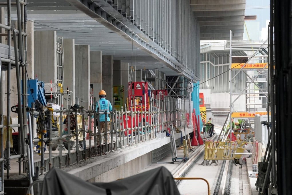 Authorities have demanded that the rail giant raise the issue with the contractor during an appraisal. Photo: Elson Li