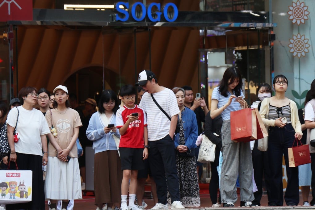 Mainland tourists in Causeway Bay during the National Day “golden week” holiday. Photo: Jelly Tse