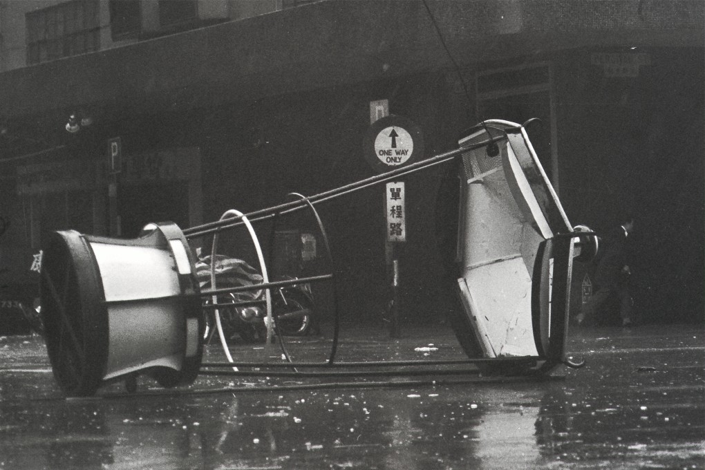 A traffic pavilion collapsed at the height of Typhoon Elsie, which smashed through Hong Kong on October 14, 1975. File photo: Chan Kiu
