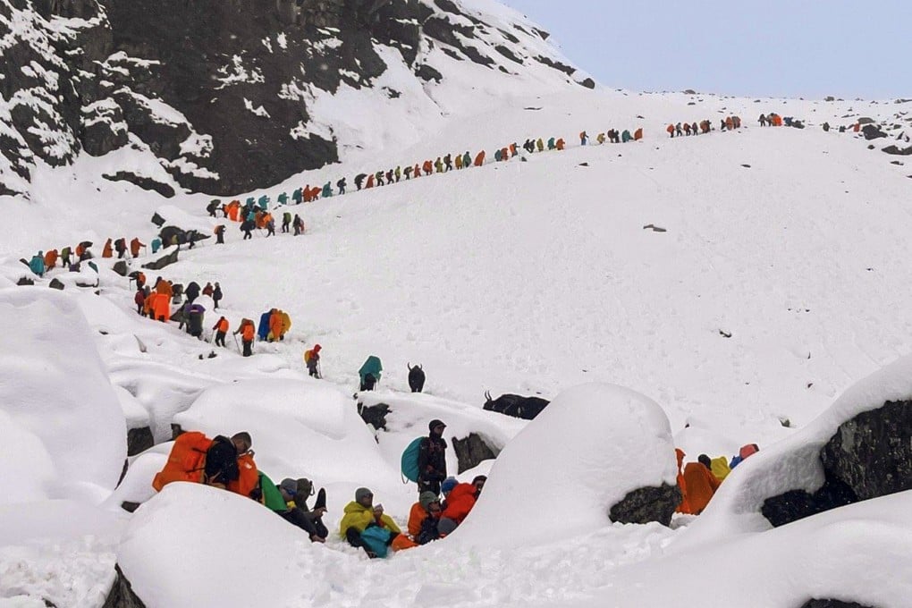 Hikers stranded on the eastern slopes of Mount Everest have been guided to safety by rescuers, according to officials from Tingri county in Shigatse city, Tibet. Photo: Handout