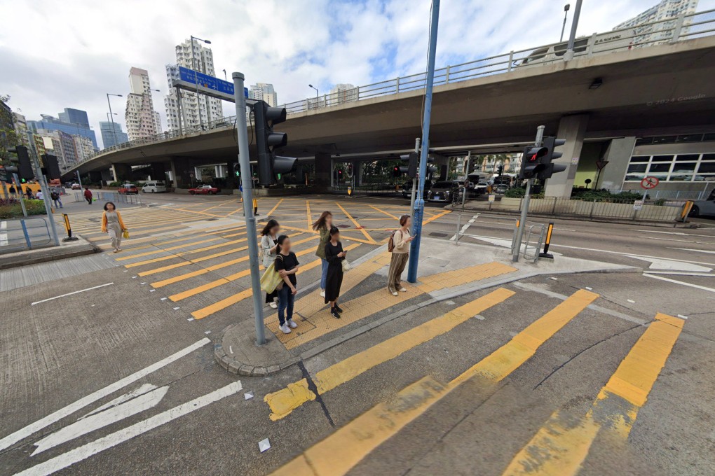 The accident took place at the junction of Hung To Road and Lai Yip Street in Kwun Tong. Photo: Google Map