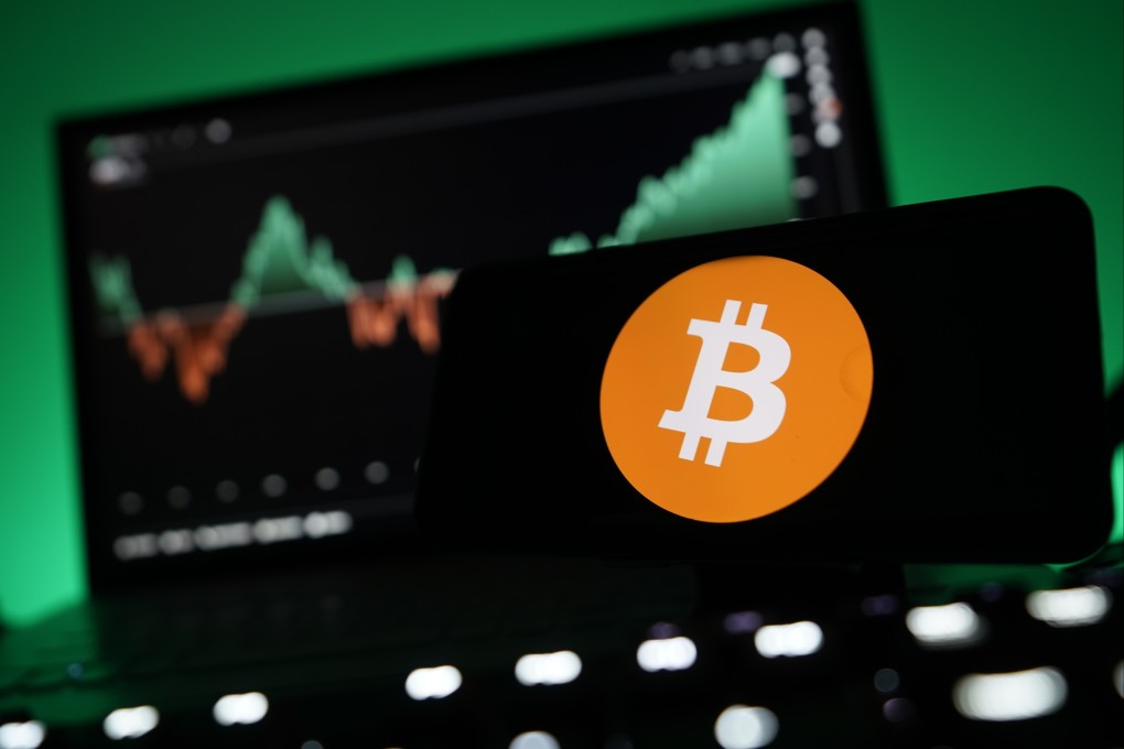 Bitcoin, which reached a fresh all-time high of more than US$125,000 earlier this week, hovered below US$113,000 as of Friday night in New York. Photo: Shutterstock