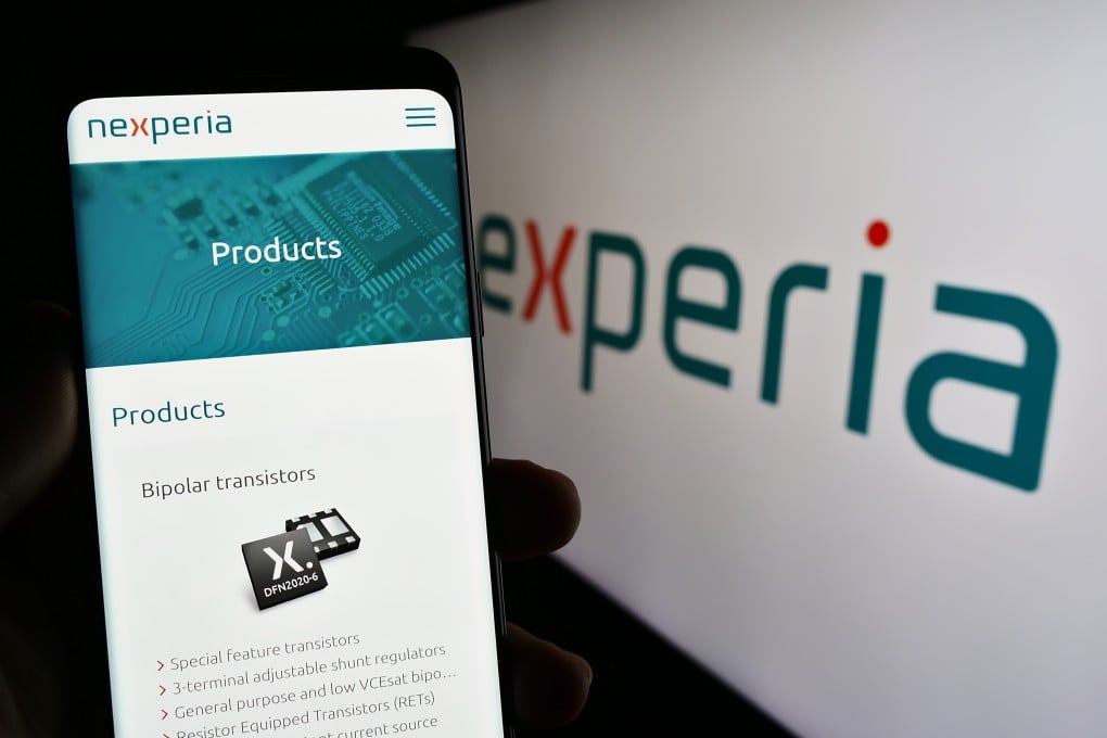 Otoritas Belanda Bekukan Anak Perusahaan Cina, Risiko Baru Perang Teknologi AS-Cina