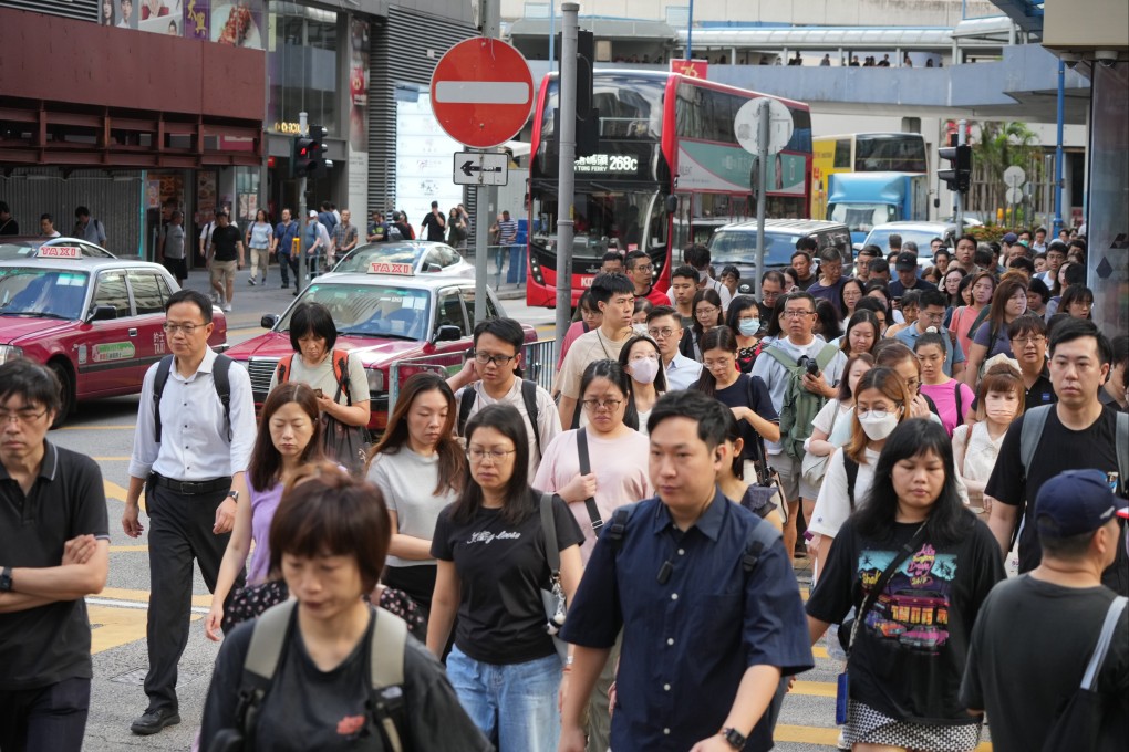One-third of the surveyed Hong Kong firms say they expected an average pay rise of 2.8 per cent in 2026. Photo: May Tse