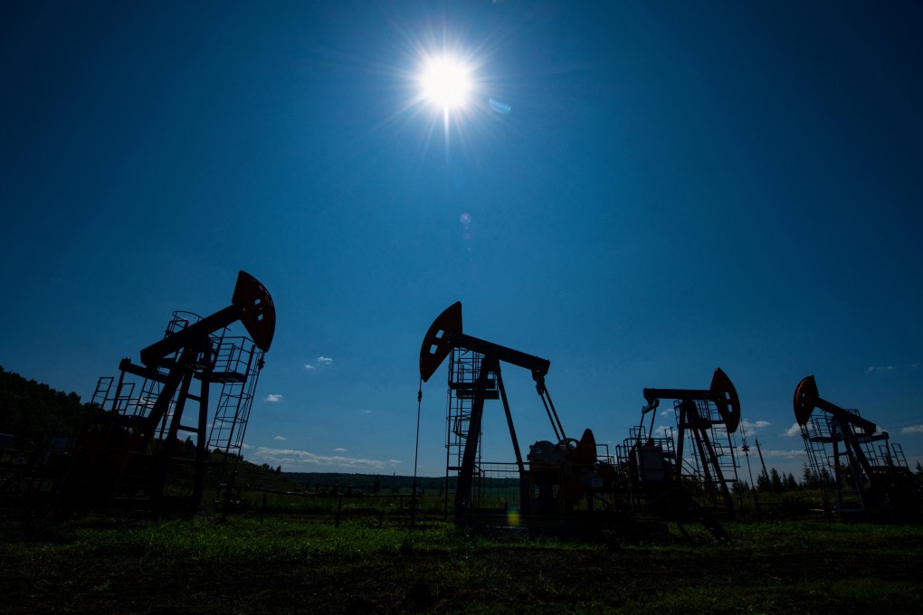 Oil pump jacks tower over an energy field outside Almetyevsk, Russia, on July 14. Photo: Reuters