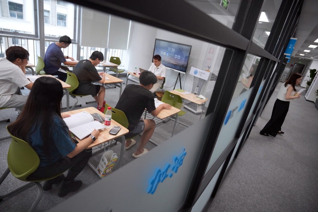 Students receive after-school tutoring in Shenzhen on July 23. Beacon College offers DSE-related services on the mainland. Photo: May Tse