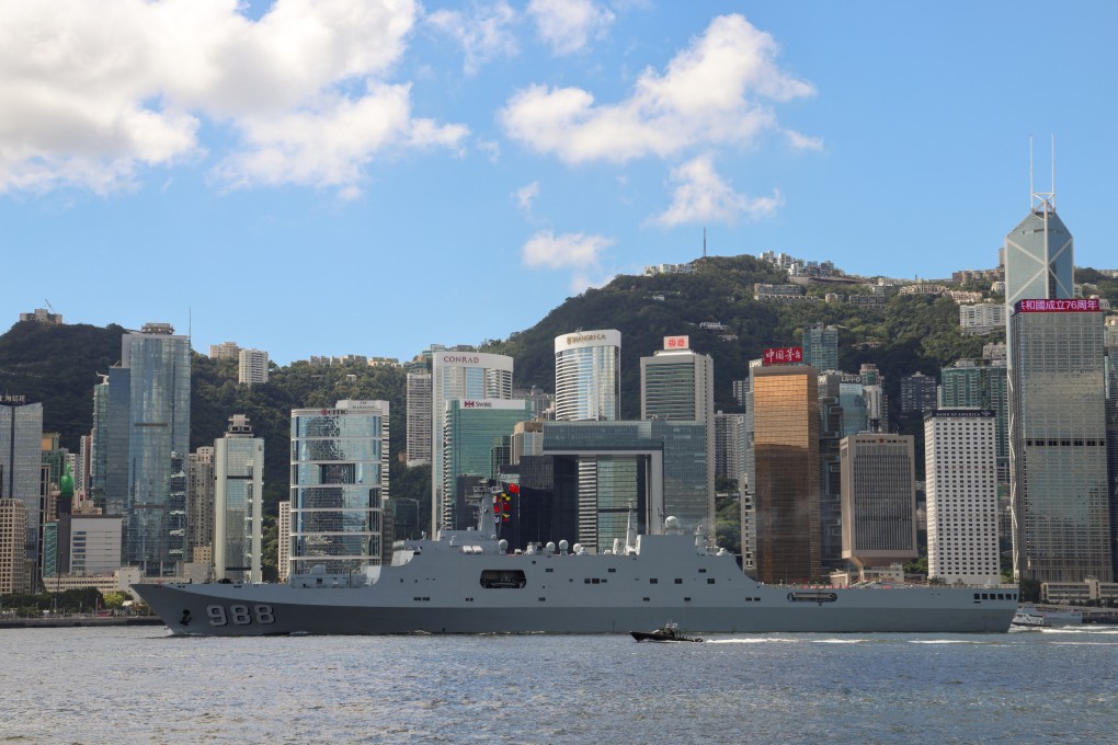 The People’s Liberation Army amphibious landing ship Yimeng Shan departs Hong Kong through Victoria Harbour on October 3, after National Day celebrations. Photo: Jelly Tse
