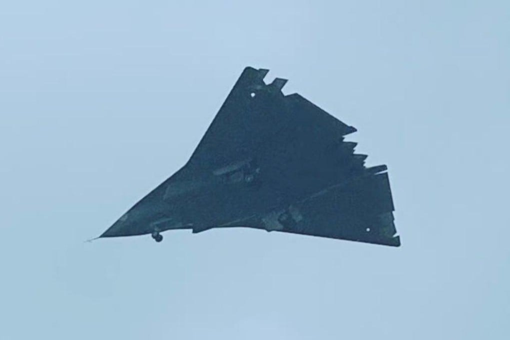 Photos circulating on Chinese social media since Tuesday showed what appeared to be Chengdu Aircraft Corporation’s sixth-generation fighter jet, unofficially referred to as the J-36, conducting a test flight. Photo: X