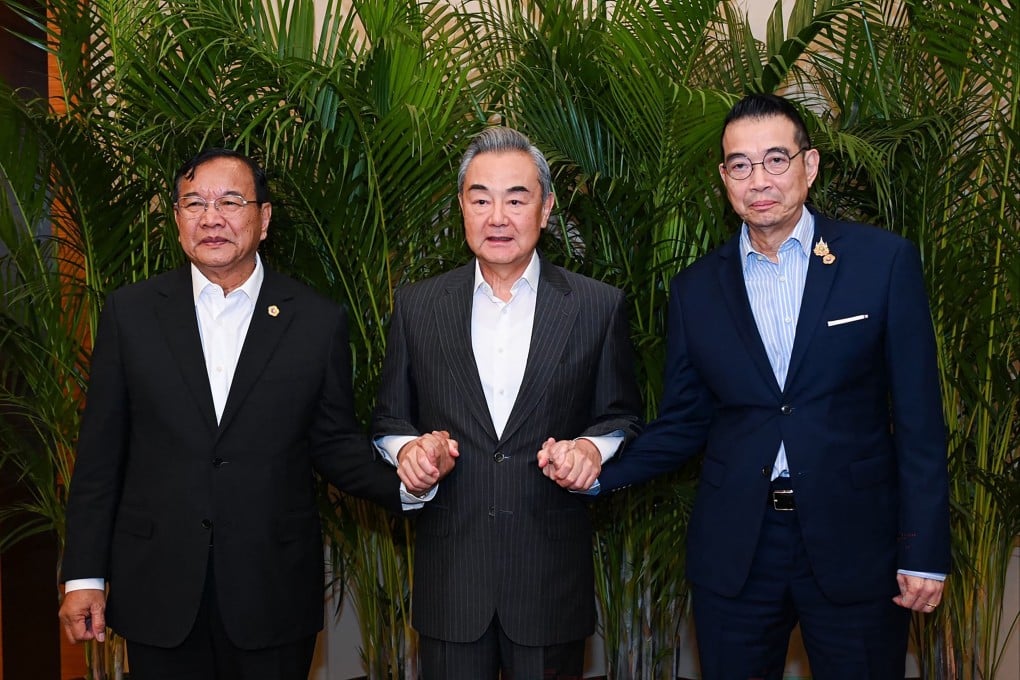 Cambodia’s Foreign Minister Prak Sokhonn, China’s Foreign Minister Wang Yi and Thailand’s Foreign Minister Maris Sangiampongsa meet in Anning in China’s Yunnan province, on the sidelines of the 10th Mekong-Lancang Cooperation Foreign Ministers’ Meeting on August 14. Photo: AFP/Royal Thai government