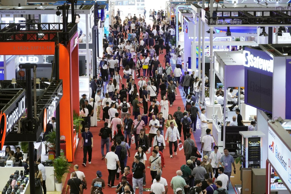 The biannual China Import and Export Fair, better known as the Canton Fair, opened in Guangzhou in Guangdong province on October 15. Photo: Kyodo
