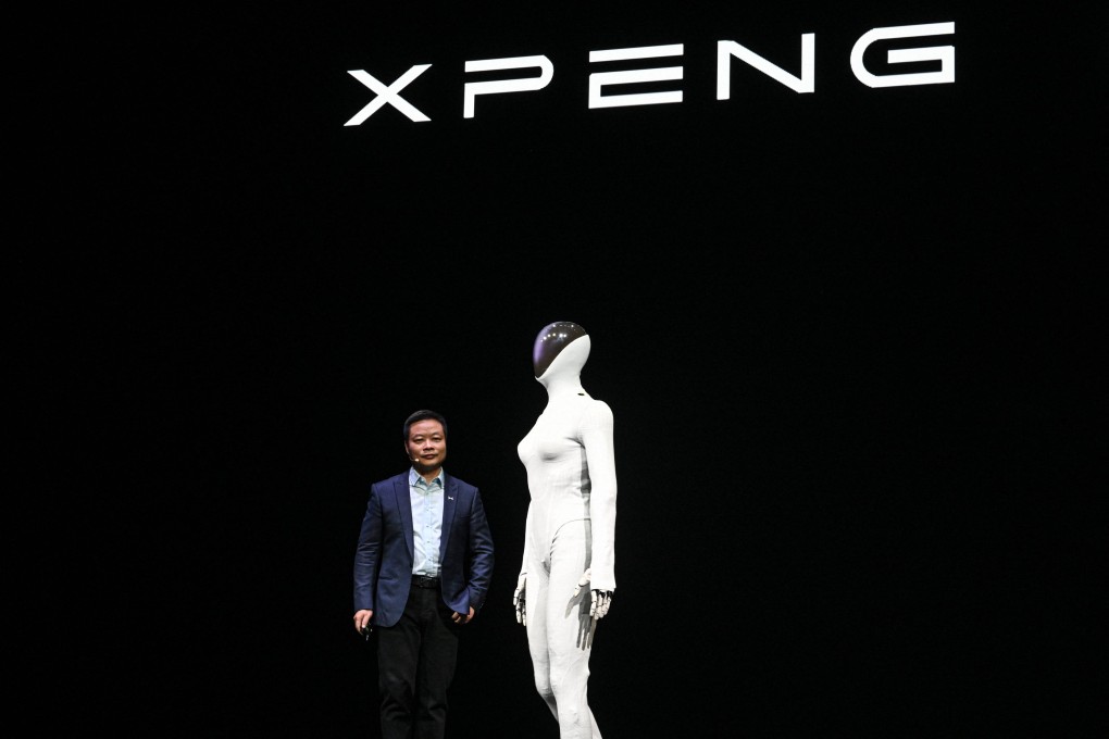 Robot Humanoid Xpeng Iron Bikin Heboh, Dibilang Manusia di Media Sosial
