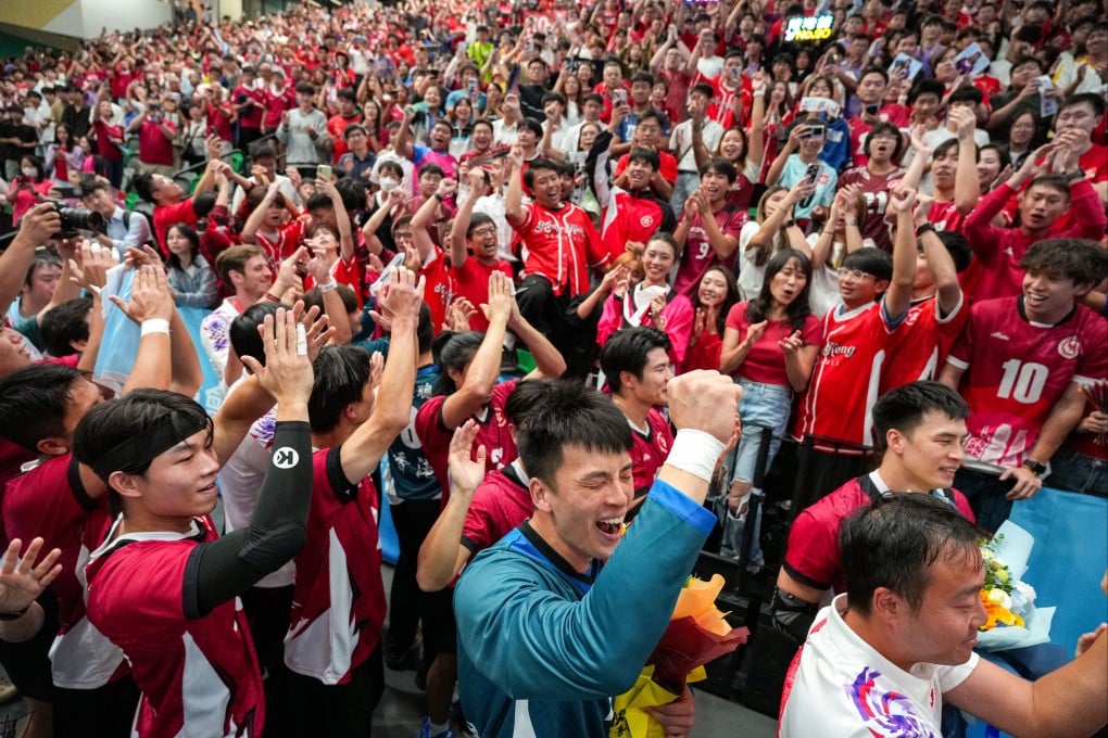 Hong Kong players soak up the applause from their fans following their loss in the bronze match. Photo: Eugene Lee