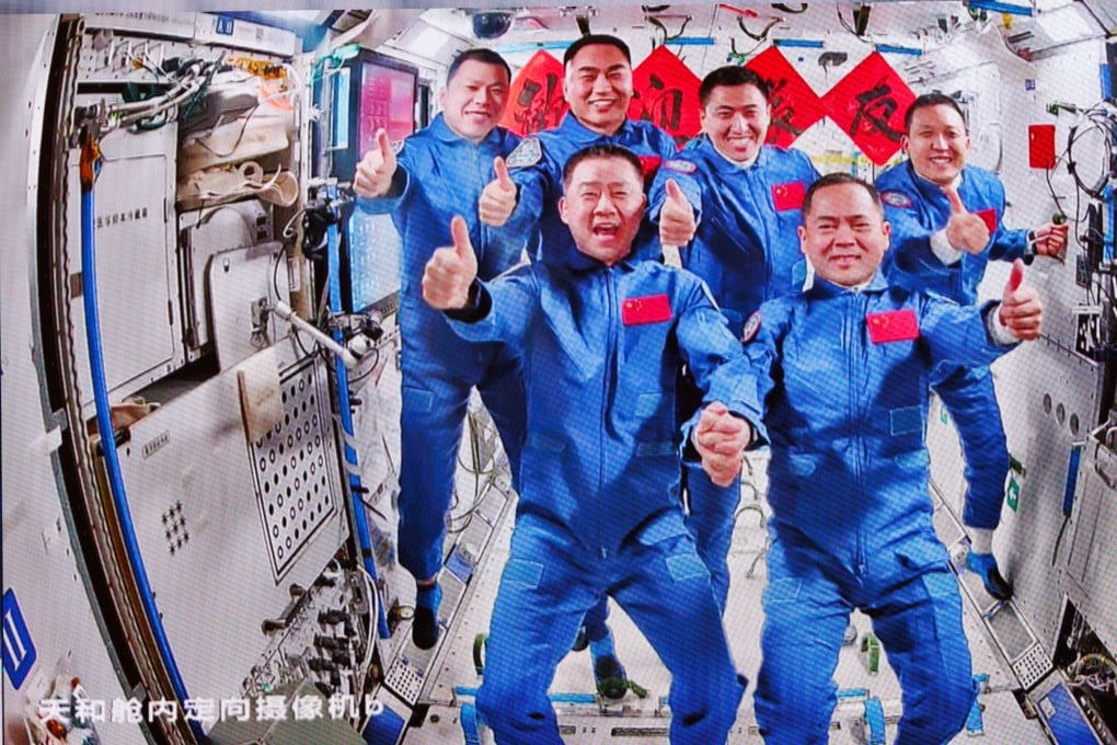 Cina Siapkan Kapal Baru Bawa Pulang Astronot Setelah Kapal Lama Rusak
