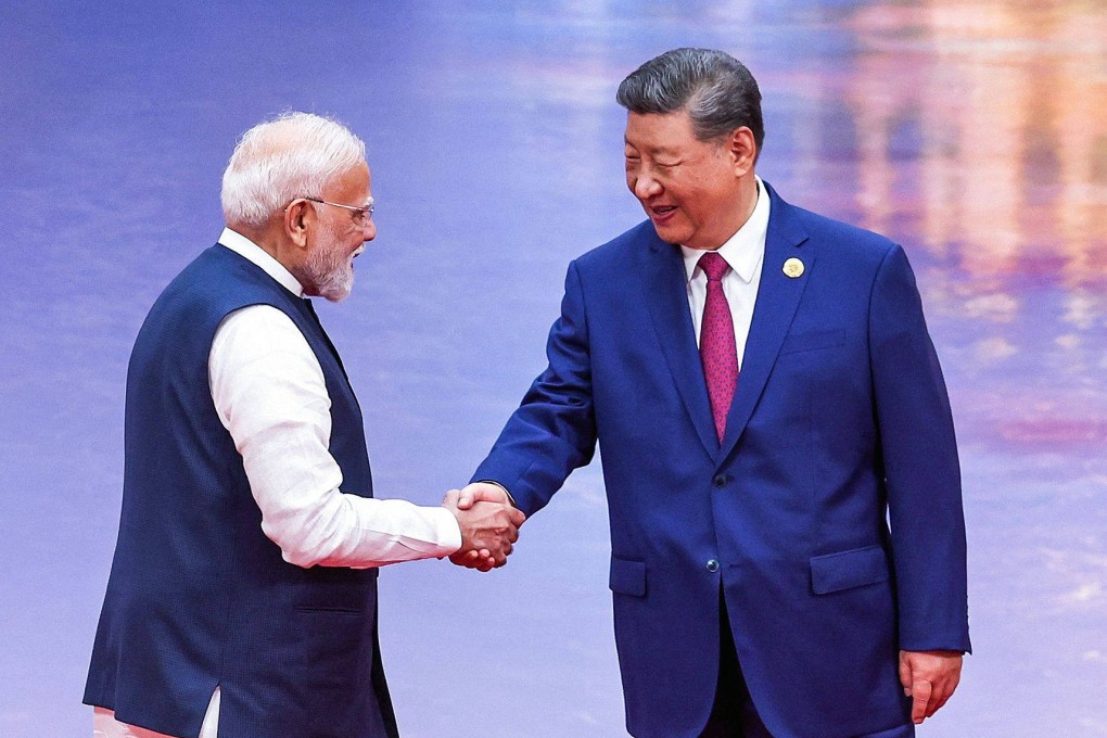 Indian Prime Minister Narendra Modi and Chinese President Xi Jinping shake hands during the welcoming ceremony of the Shanghai Cooperation Organisation summit in Tianjin on August 31. Photo: AFP
