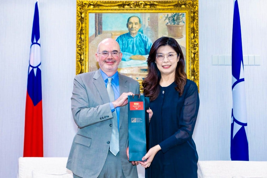 Raymond Greene (left), the de facto US ambassador to Taiwan, met with Cheng Li-wun, the new leader of the KMT, just two weeks after a summit between Chinese President Xi Jinping and US President Donald Trump in Busan last month. Photo: Handout