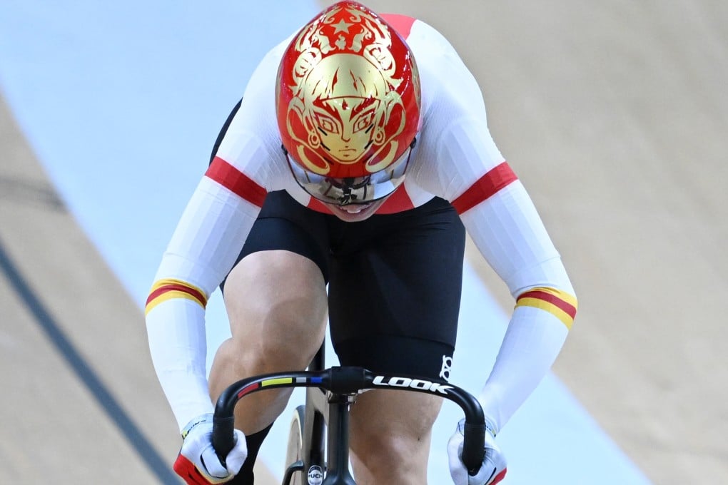 Bao Shanju takes gold in the women’s 250m time trial. Photo: Xinhua