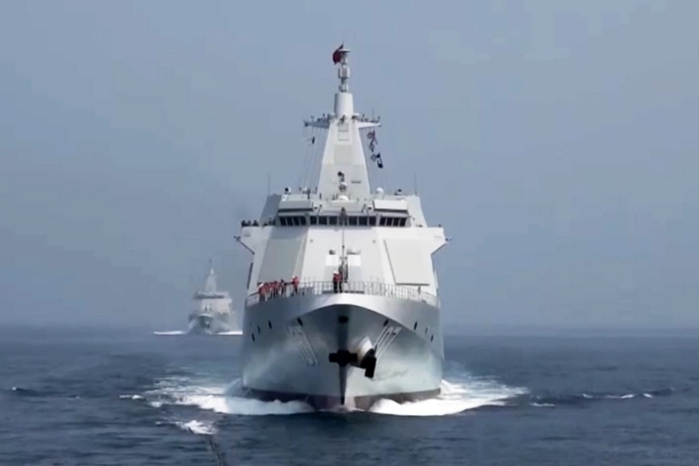 Tokyo says a Chinese Type 055 destroyer was among three PLA warships to travel past the south of Japan on Tuesday. Photo: CCTV