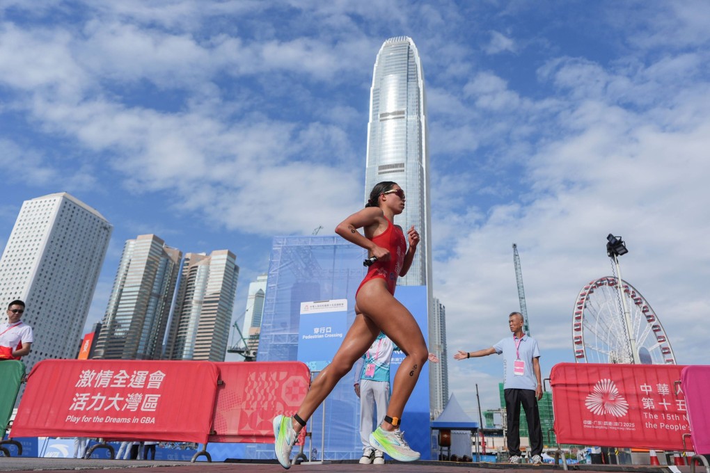 Cade Wright on the run for home during her fourth-placed effort on Saturday. Photo: Eugene Lee
