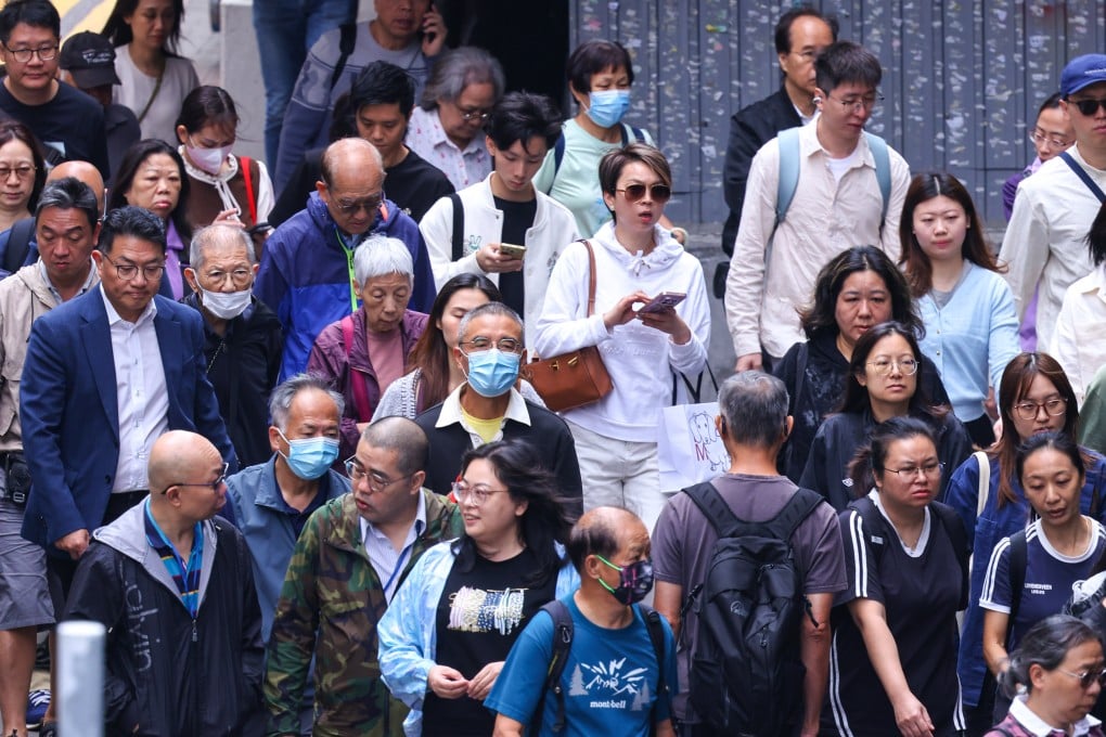 The latest figure marks the first drop in the unemployment rate in 27 months. Photo: Dickson Lee