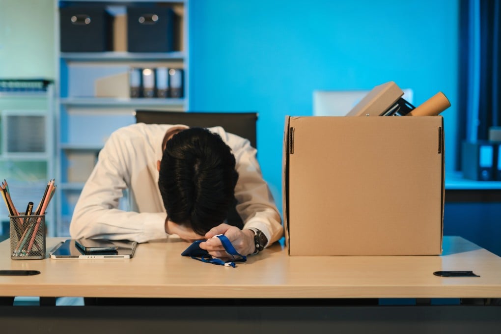 Rising living costs and pension doubts drive young South Koreans to support extending retirement age, ensuring income stability for future generations. Photo: Shutterstock