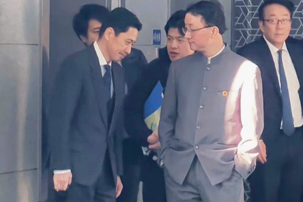 China’s Asian affairs chief Liu Jinsong (right) and his Japanese counterpart Masaaki Kanai after their meeting in Beijing on Tuesday. Photo: Handout
