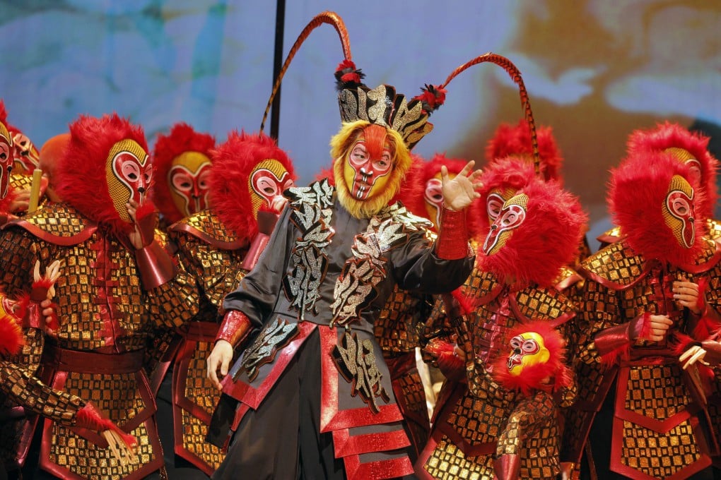 Kang Wang (centre) performs as the Money King with members of the San Francisco Opera Chorus in Huang Ruo and David Henry Hwang’s new opera based on the timeless Chinese folk tale. The opera’s premiere run continues until November 30. Photo: Cory Weaver/San Francisco Opera