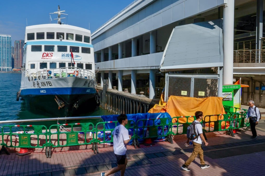 Safery barriers have been erected at Central Pier No 5. Photo: Jonathan Wong