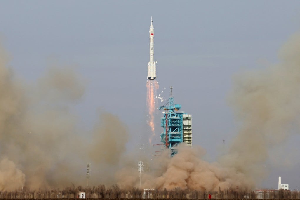 A Long March-2F rocket carrying the uncrewed Shenzhou-22 spacecraft takes off from the Jiuquan Satellite Launch Centre in China’s northwestern Gansu province on November 25. Photo: via Reuters