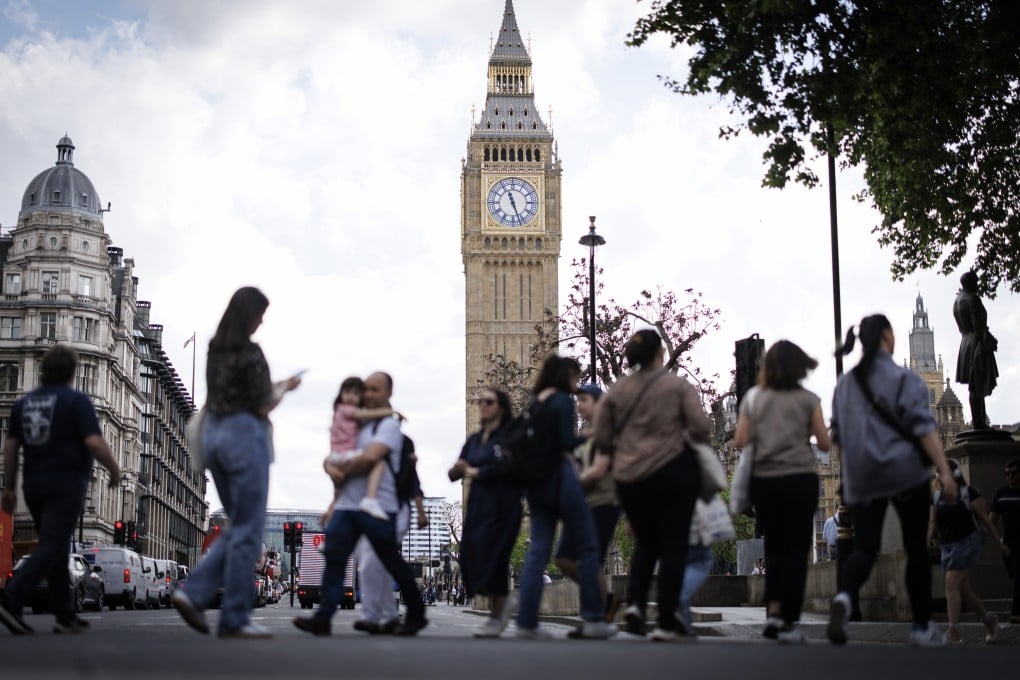 More than 160,000 Hong Kong residents have moved to the UK under the BN (O) pathway since it was introduced in 2021. Photo: EPA-EFE
