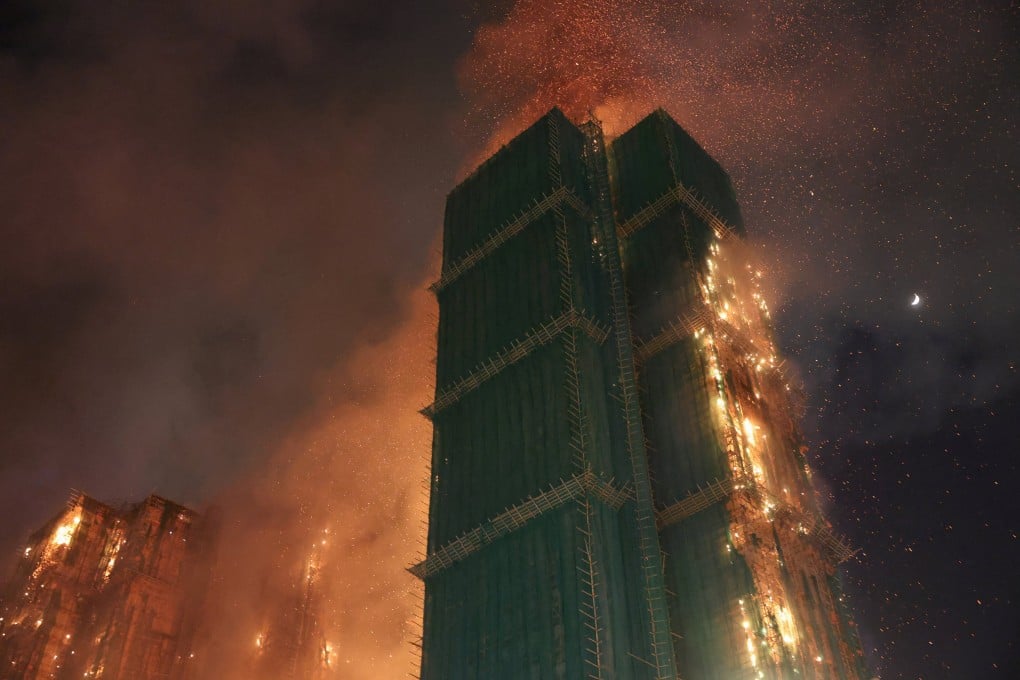 Fire burns the bamboo scaffolding across multiple buildings at Wang Fuk Court housing estate, in Hong Kong’s Tai Po district, on November 26. Photo: Reuters