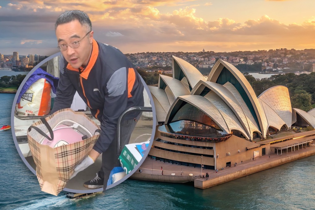 A middle-aged man who worked in Australia for 10 years and returned to China to work as a home mover has found a new vocation, teaching English. Photo: Shutterstock/Douyin