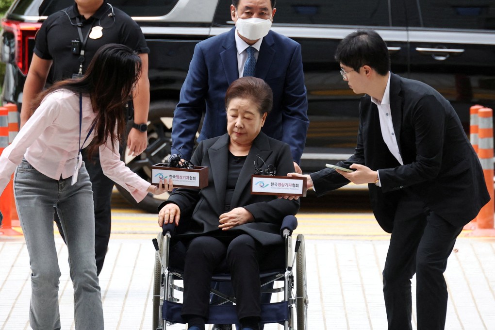 Unification Church leader Han Hak-ja arrives at court to attend a hearing on September 22. Photo: Reuters