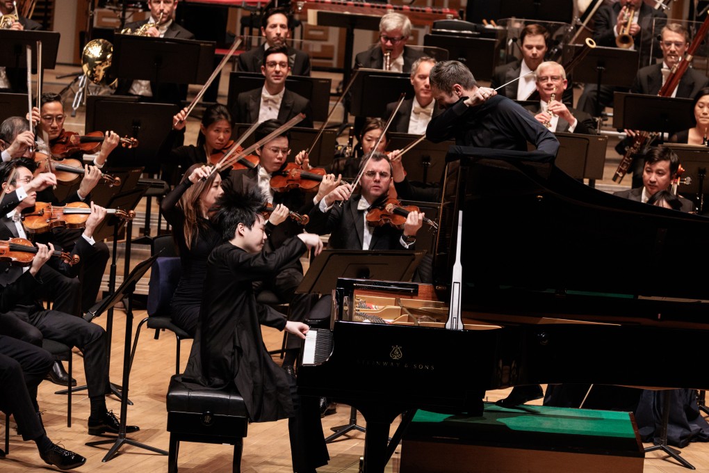 Japanese pianist Mao Fujita showed technical wizardry alongside the Hong Kong Philharmonic Orchestra at the Hong Kong Cultural Centre on November 29, 2025. The concert featured guest conductor Roberto Gonzalez-Monjas. Photo: Eric Hong