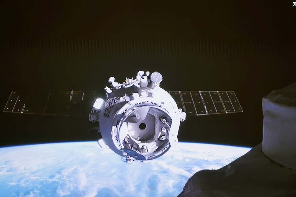 Respons Cepat Cina Selamatkan Astronot dari Kerusakan Kapsul oleh Debris Halus