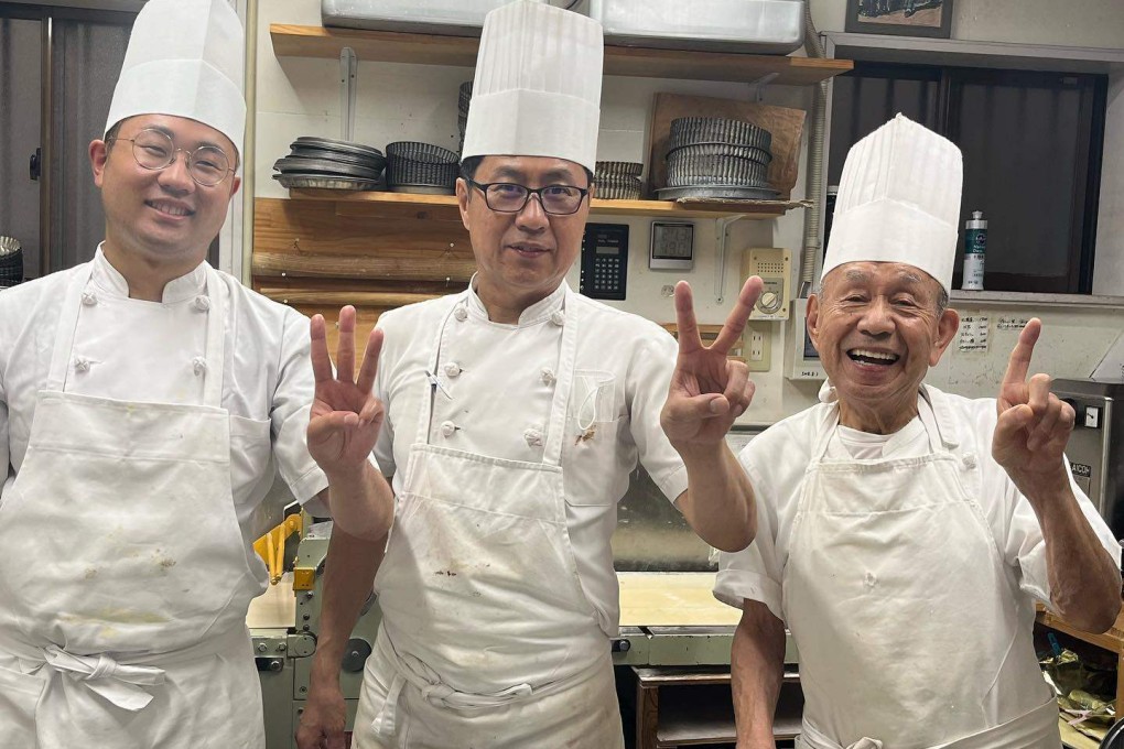 (From right) Yasuo Ono, his son Yoshihide and grandson Kazuki pose in the kitchen of Emily, the cake shop in Owariasahi, in Japan’s Aichi prefecture, that they operate. Photo: Instagram/emily_cake_ono